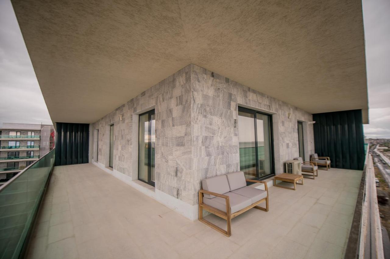Luxury Promenada Apartment - Frontal Beachfront Mamaia Nord Năvodari Kültér fotó