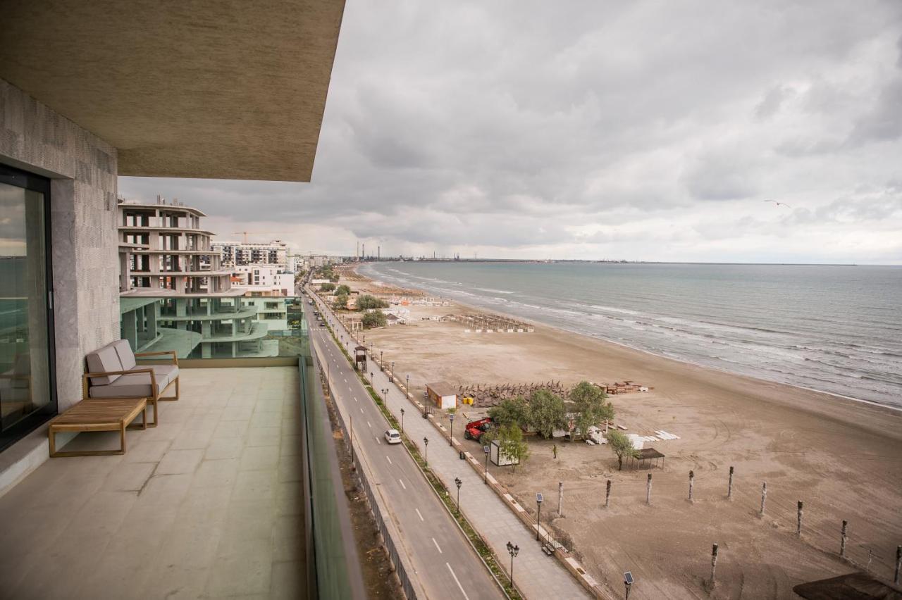 Luxury Promenada Apartment - Frontal Beachfront Mamaia Nord Năvodari Kültér fotó