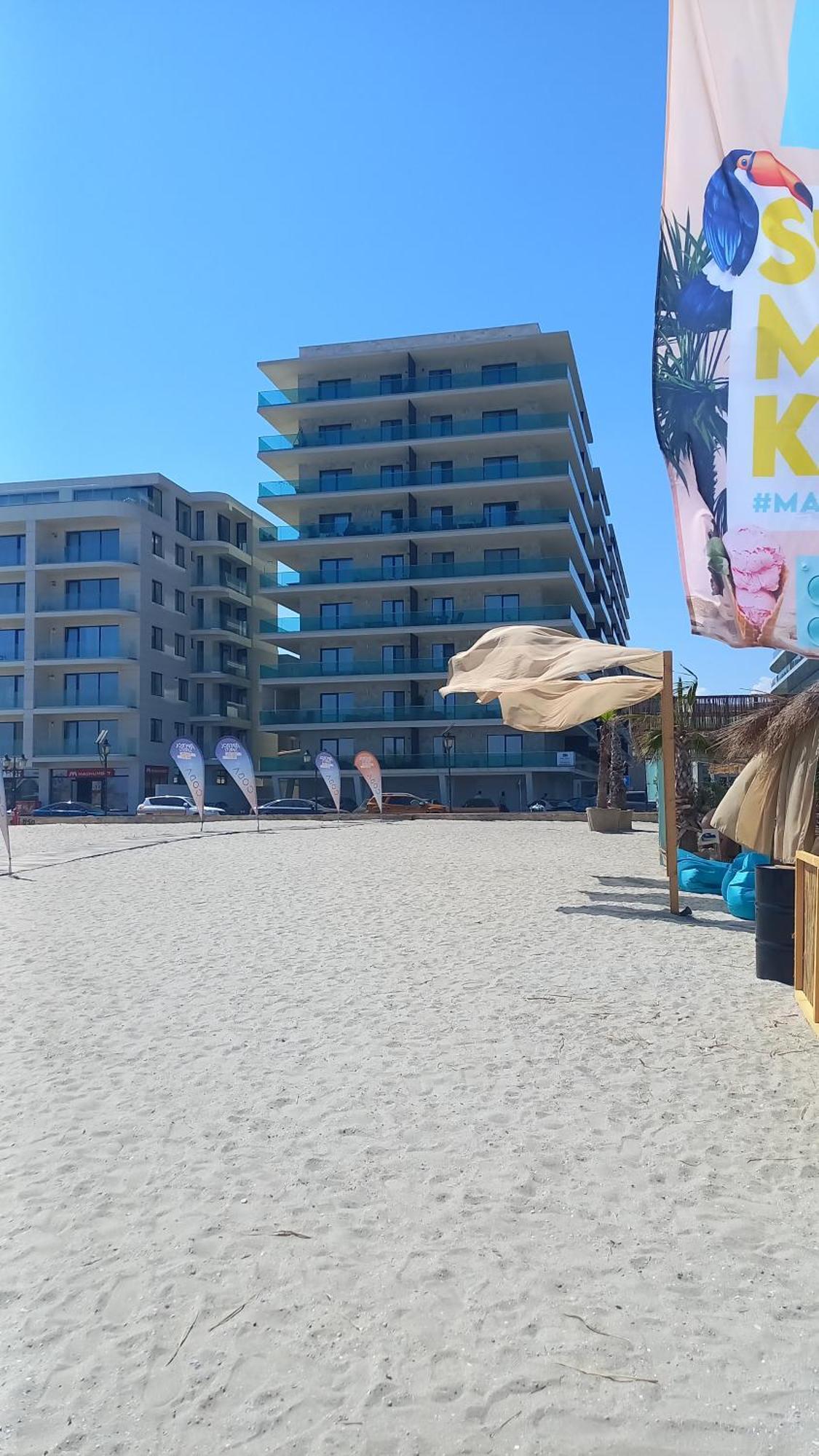 Luxury Promenada Apartment - Frontal Beachfront Mamaia Nord Năvodari Kültér fotó